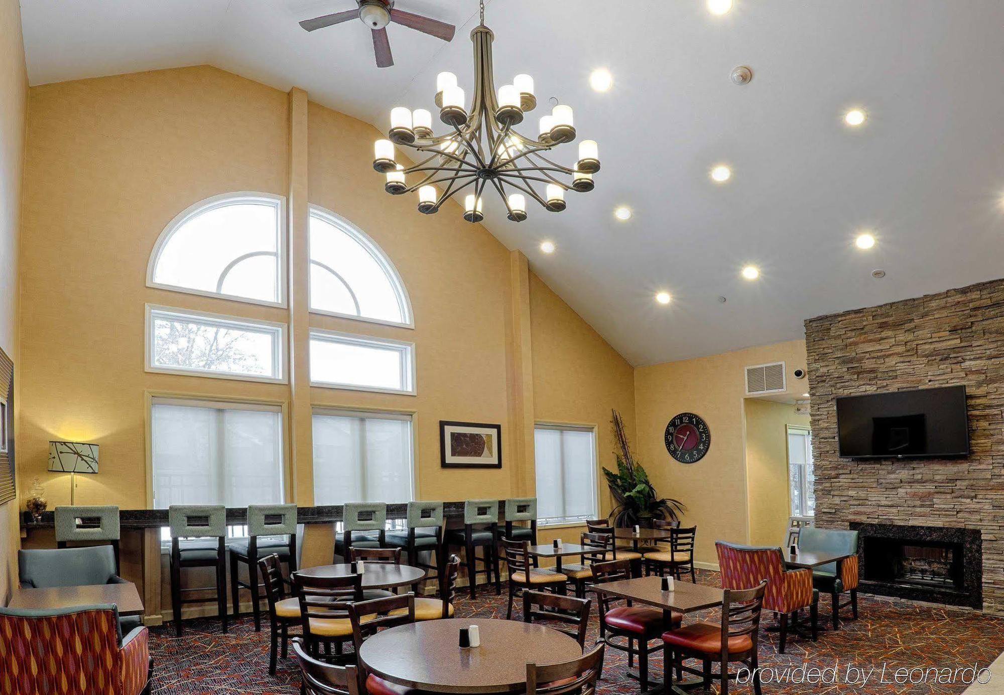 Albany Airport Inn And Suites Latham Eksteriør bilde