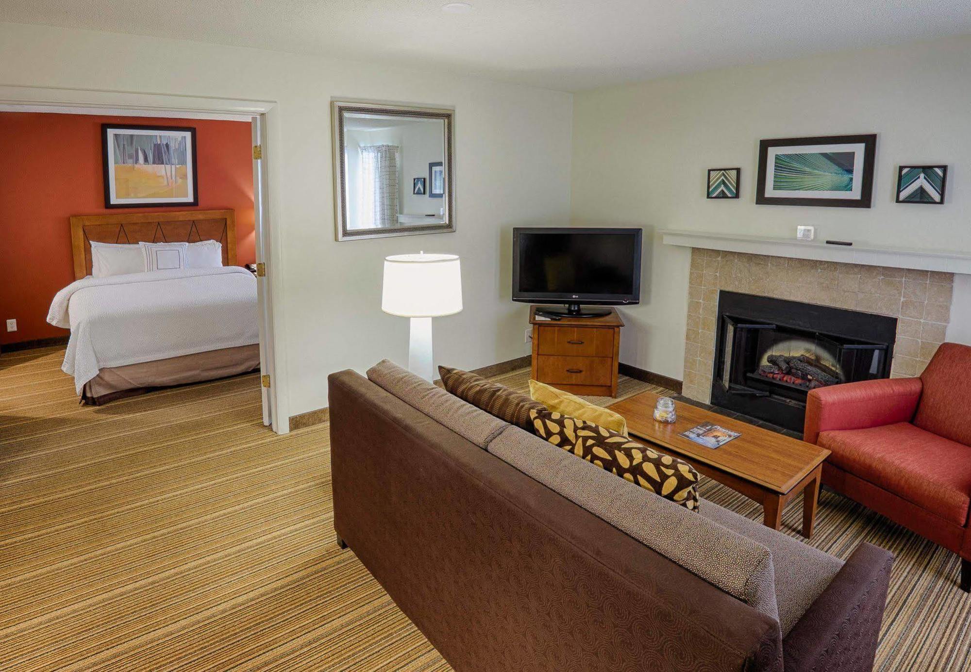 Albany Airport Inn And Suites Latham Eksteriør bilde