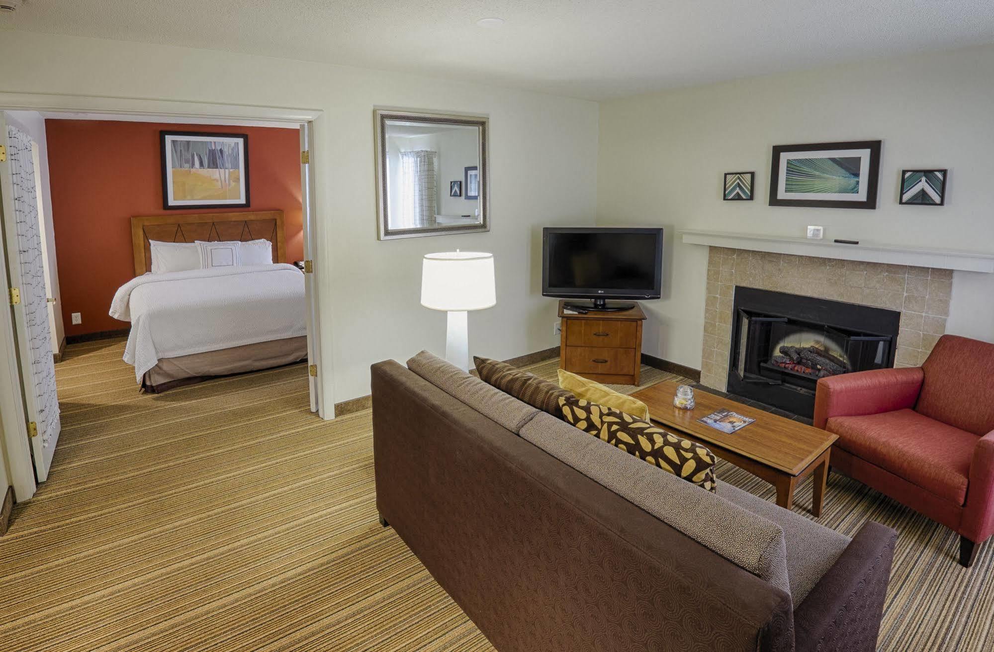 Albany Airport Inn And Suites Latham Eksteriør bilde
