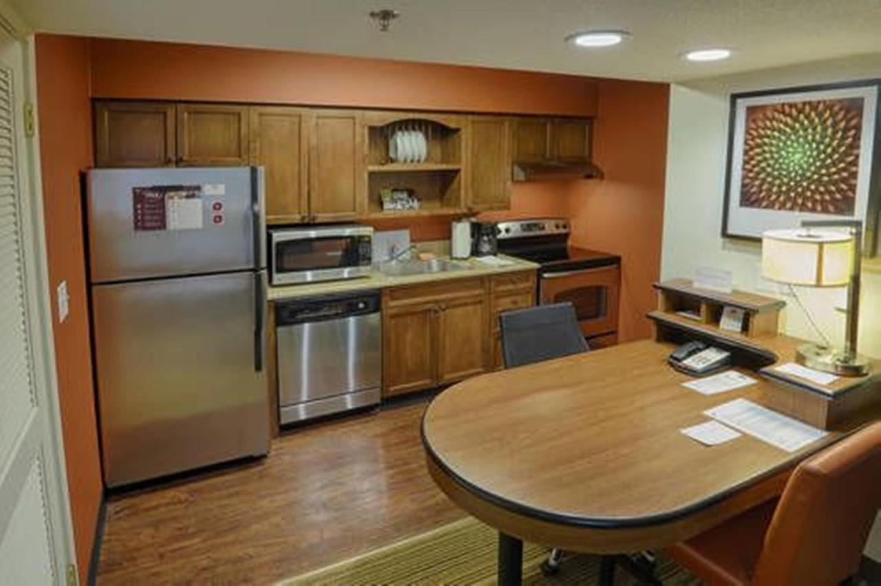 Albany Airport Inn And Suites Latham Eksteriør bilde
