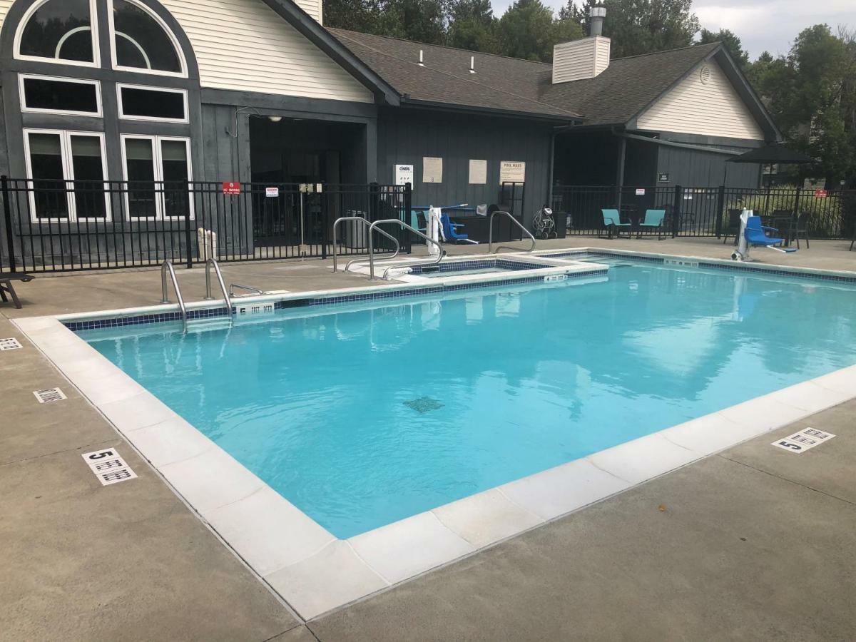 Albany Airport Inn And Suites Latham Eksteriør bilde