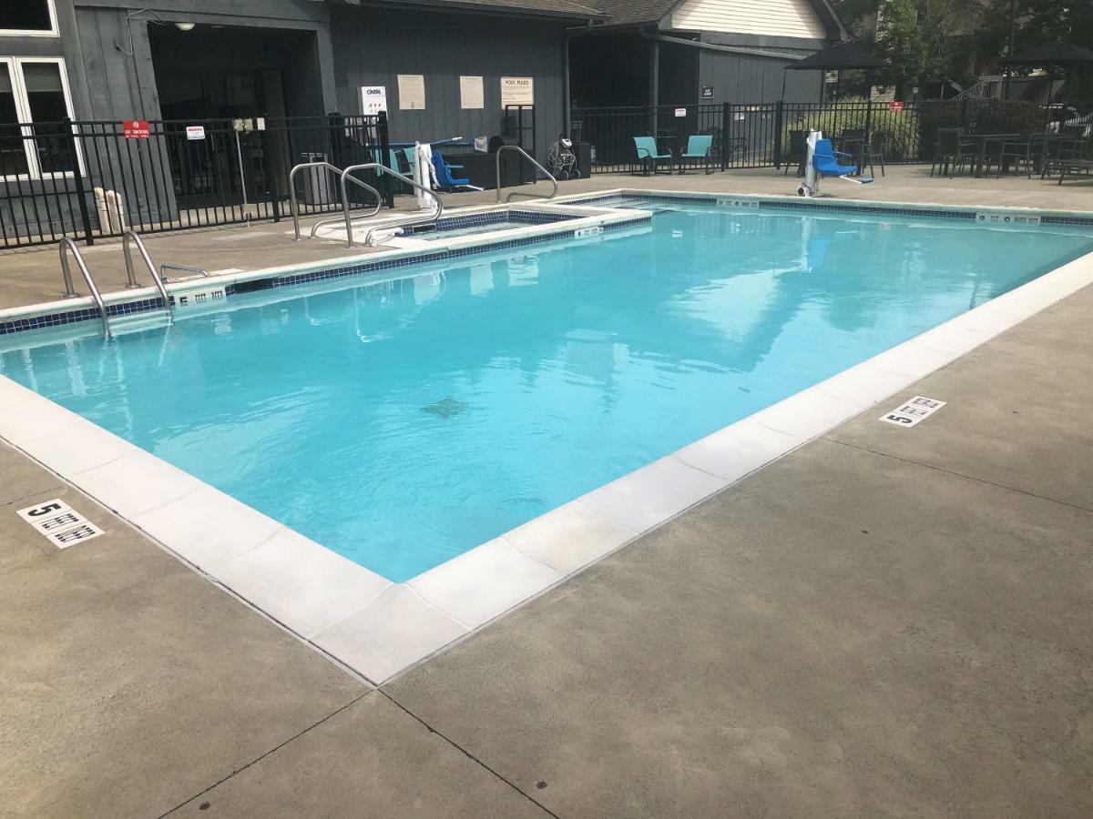 Albany Airport Inn And Suites Latham Eksteriør bilde